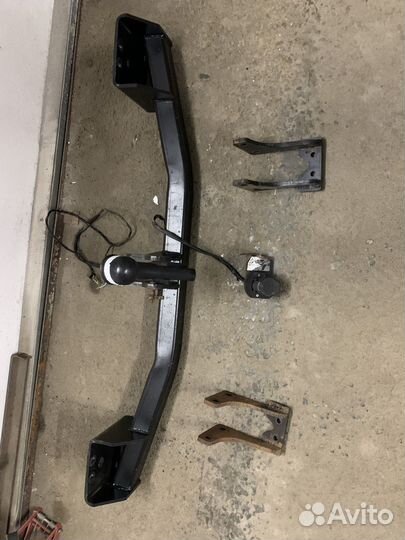 Фаркоп на mitsubishi outlander 3