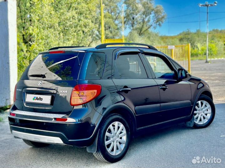 Suzuki SX4, 2011