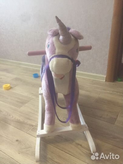 Качалка лошадь