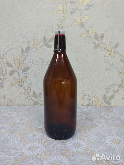 Бутылки с бугельной пробкой 1л