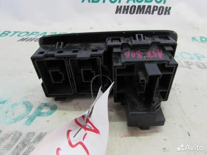 Кнопка корректора фар для Renault Fluence 2010