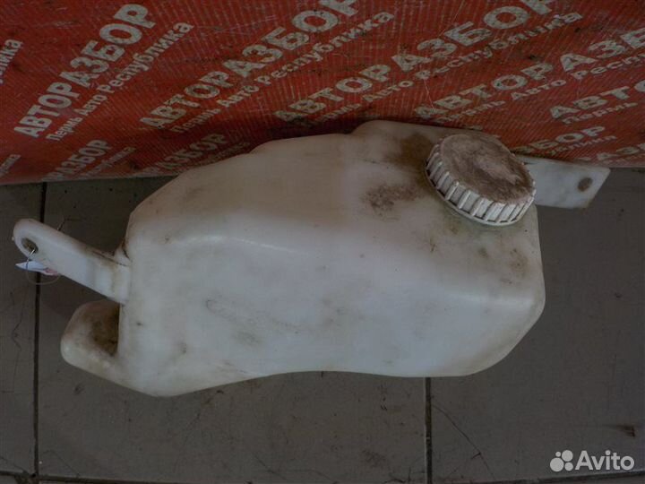 Бачок стеклоомывателя LADA Priora хэтчбэк 21126