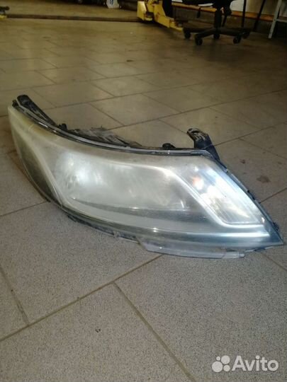 Фара на kia rio 3
