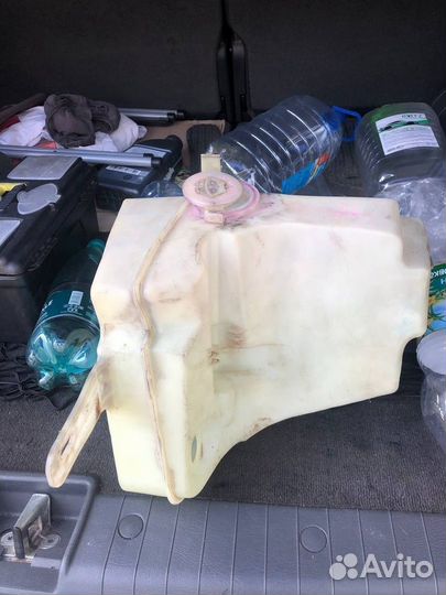 Бачок омывателя мл163