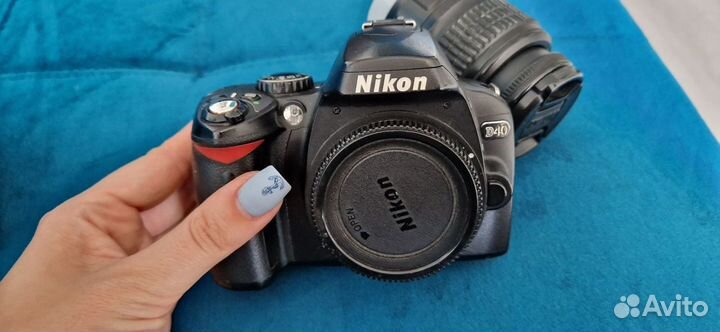 Фотоаппарат nikon d40 с сумкой и объективом 18-55