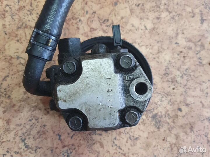 Насос гур Kia Rio 1