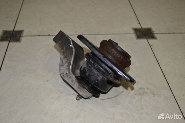 Подушка двигателя правая Kia Ceed (ED)