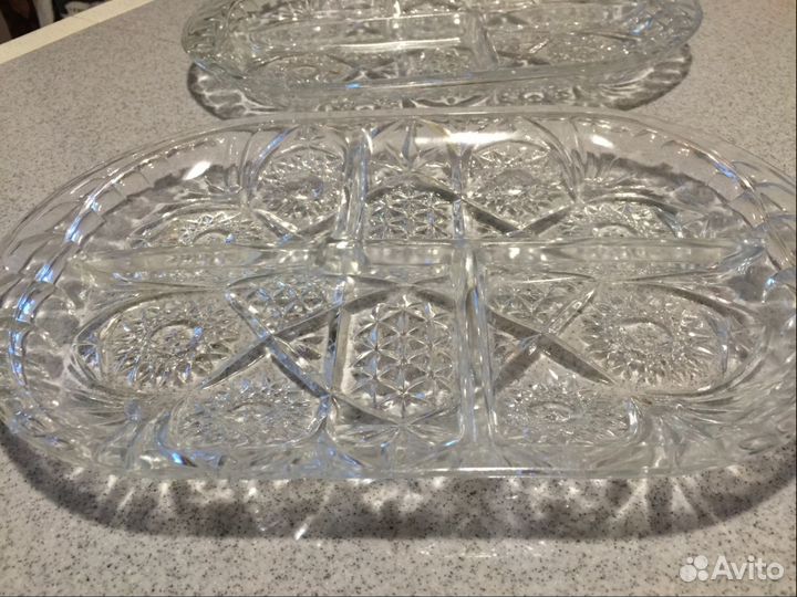Блюдо хрустальное