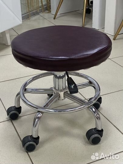 Стул мастера бронь