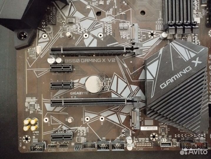 Материнская плата gigabyte B550 gaming X V2