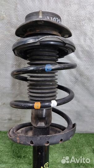 Стойка амортизатора передняя правая Subaru Forest