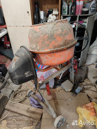 Бетономешалка бу