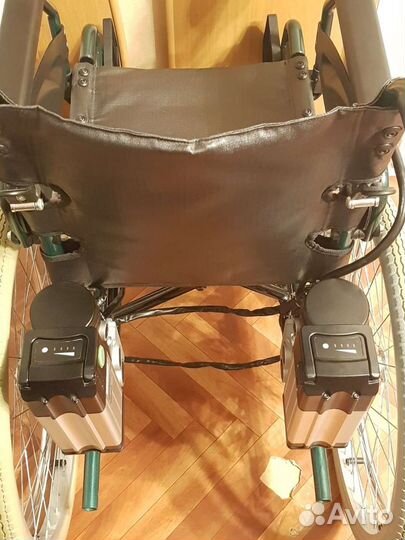 Кресло- коляска с электроприводом