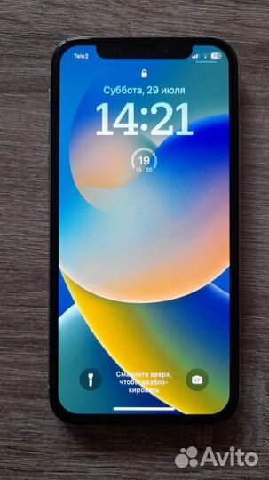 Телефон iPhone 10