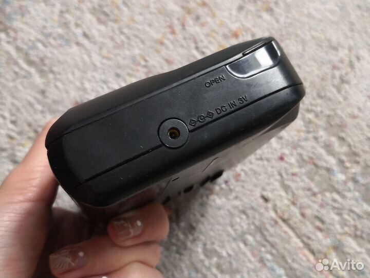 Кассетный плеер Sony walkman WM-FX105