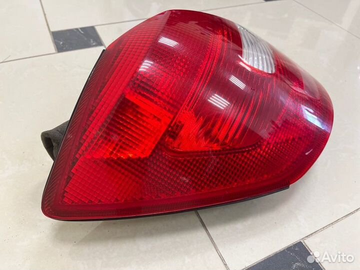 Фонарь задний левый Skoda Fabia 2 хетчбек CGP 2012