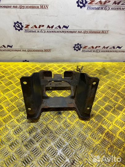 Кронштейн запасного колеса Man Tgl Tgm
