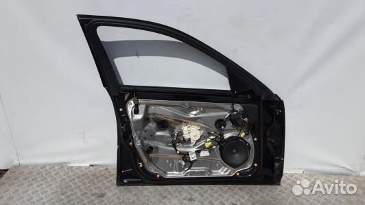 Дверь передняя левая mercedes benz C-class W204 (S