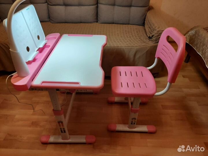 Растущая парта и стул б/у
