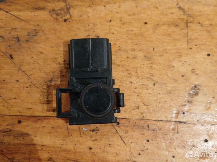 Датчик парктроника на toyota