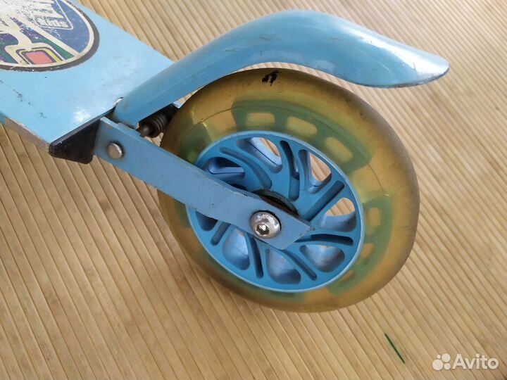 Самокат, защита, шлем