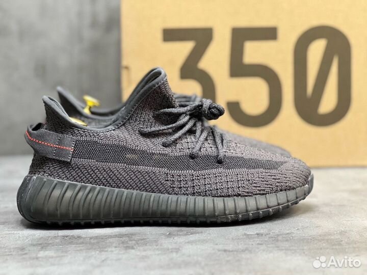 Кроссовки Adidas Yeezy Boost 350