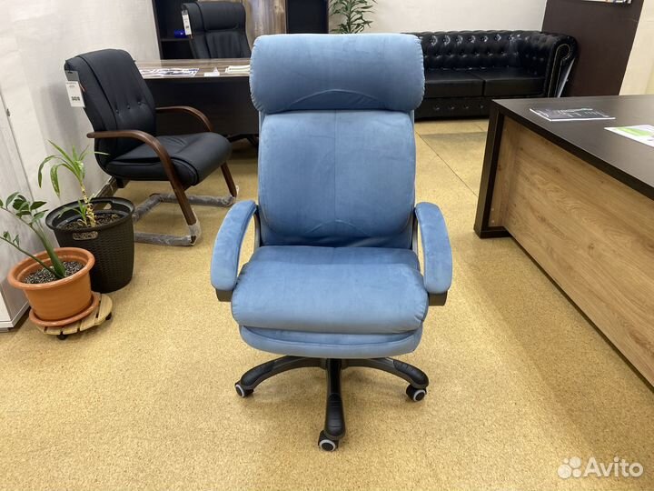 Компьютерное кресло