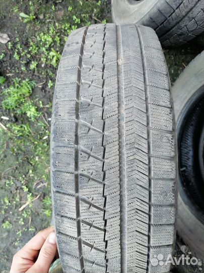 Bridgestone Blizzak VRX 185/65 R15 88S