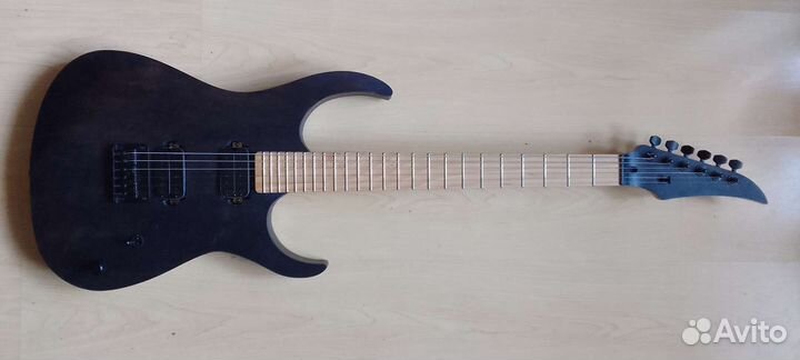 Электрогитара