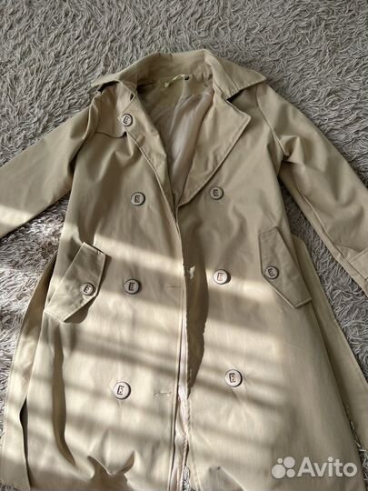 Плащ тренч