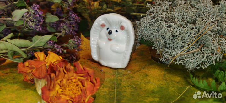 Ёжик фарфоровый