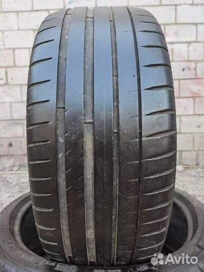 Michelin Pilot Sport 4 225/40 R18 92Y