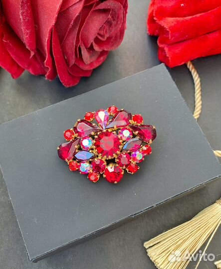 Брошь винтаж Чехословакия