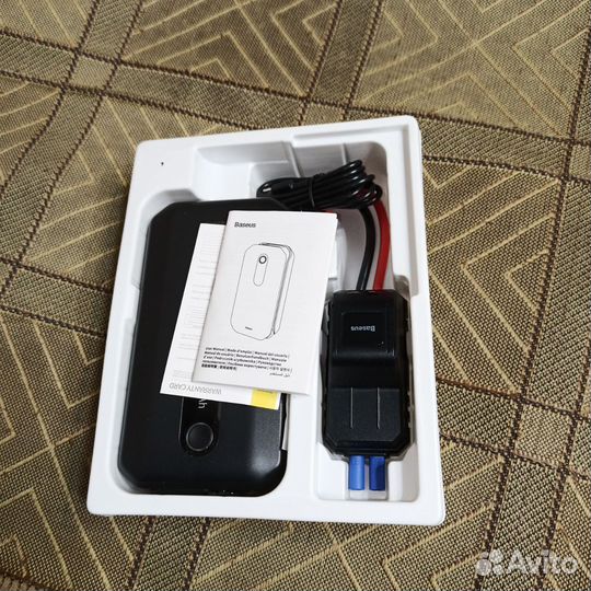 Пускозарядное устройство baseus