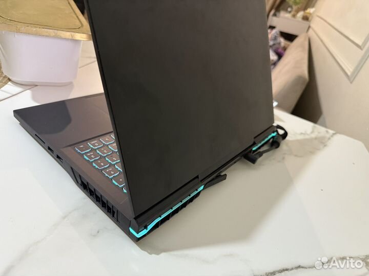 Mechrevo 17.3 i9 12900HX/RTX4070/2K240Hz