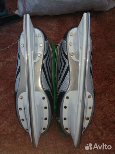 Коньки CCM vector 2.0. 40р