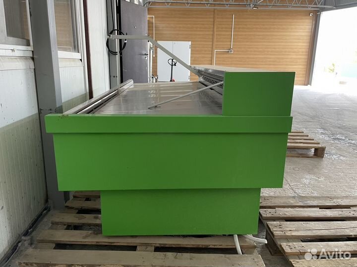 Холодильная витрина