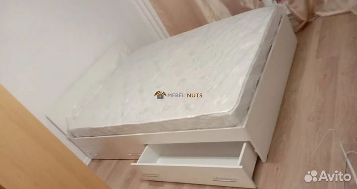 Кровать двуспальная 160х200 с ящиками