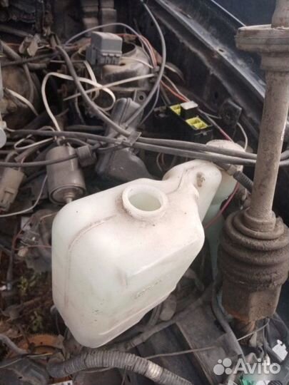 Бачок расширительный Mazda Demio 1998
