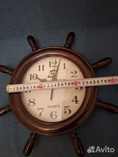 Часы настенные деревянные