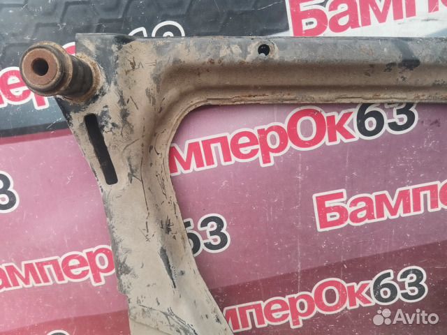 Балка подвески Nissan Juke
