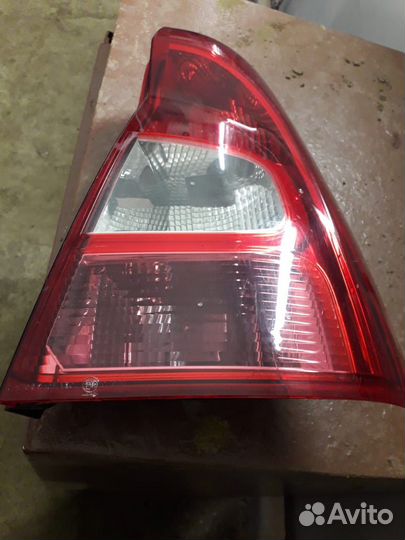 Фонарь Nissan Almera Classic