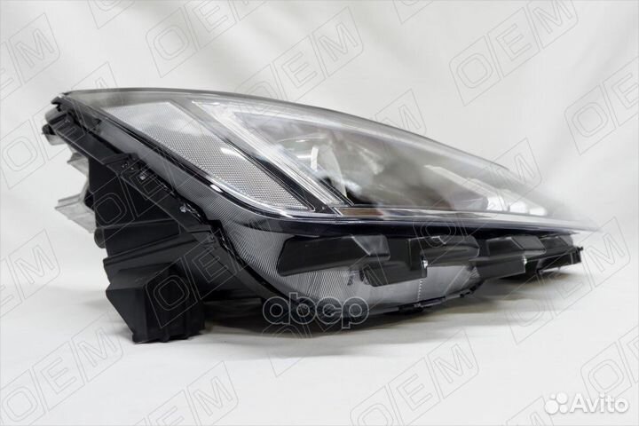 Фара правая Hyundai Elantra 6 AD 2018-2020