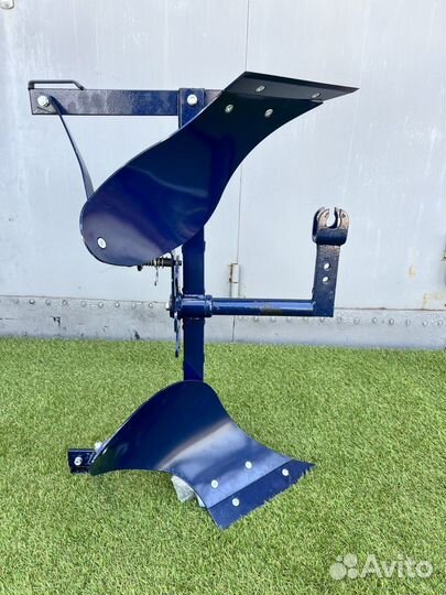 Плуг оборотный 