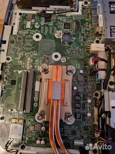 Материнские платы компьютеров и ноутбуков