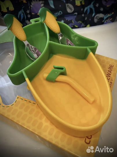 Набор детской посуды силиконовый на присоске