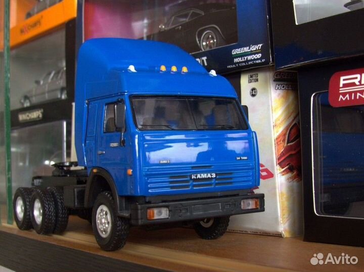 Модель Камаз 54115 тягач 1:43