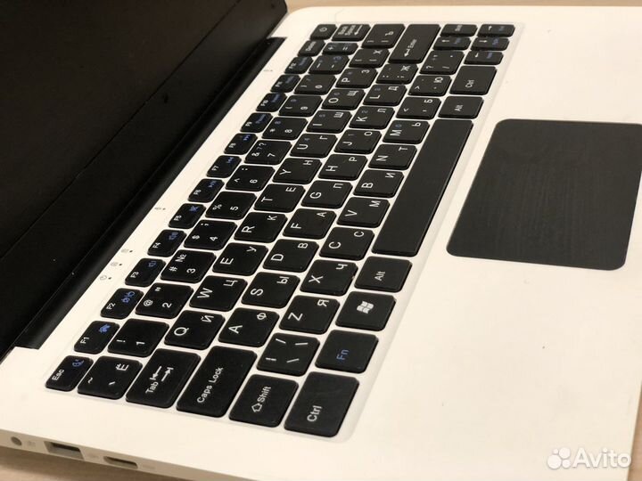 Ноутбук на запчасти