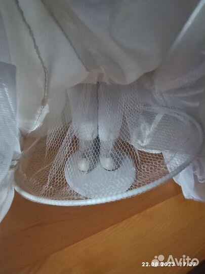 Кукла фарфоровая