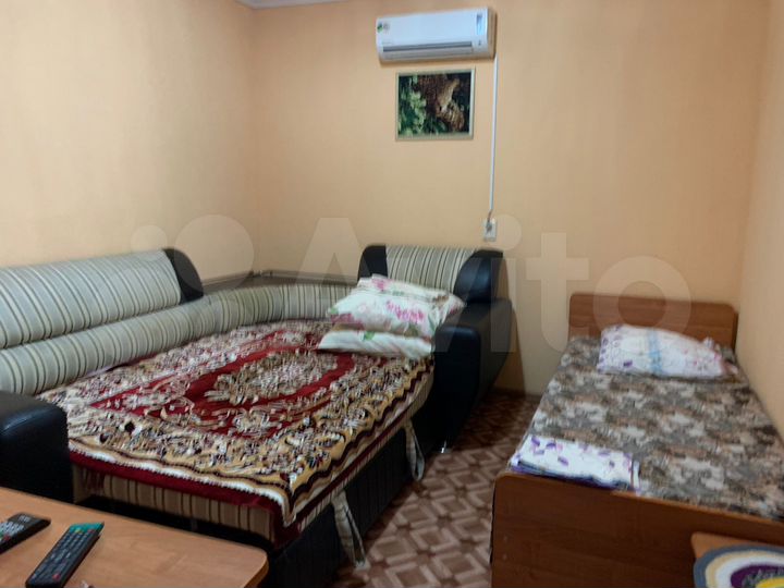 Комната 22 м² в 3-к., 2/2 эт.